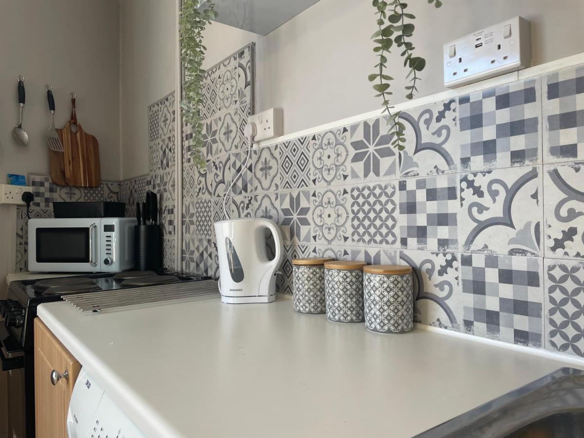 Brady'S Glastonbury Beautiful Pad Great Location! Экстерьер фото